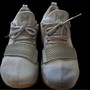 Nike KD’s sneakers like new 8.5 Nike EUC Oklahoma grey